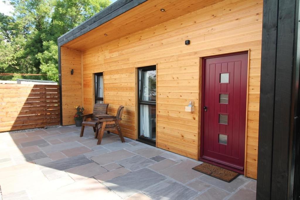 The Hide Apartment Улапул Екстериор снимка